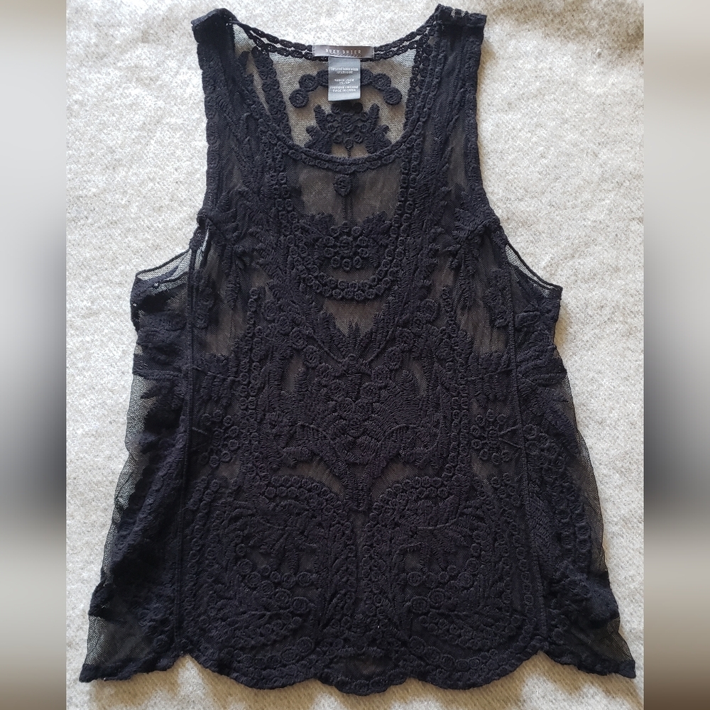 Sheer lace tanktop xs black sleeveless see-through summer embroidered scalloped